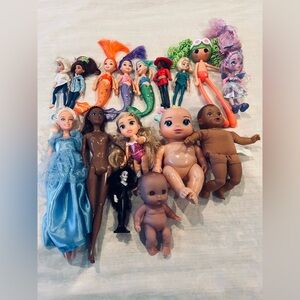 16 Assorted Colorful girls Dolls Set